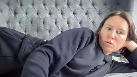 Snapshot of eatmypie69 chatting on September 23, 10:07 am Nadia Ferreira  online show from September 23, 10:07 am