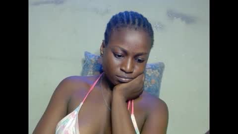 eatuupx online show from December 18, 5:02 am