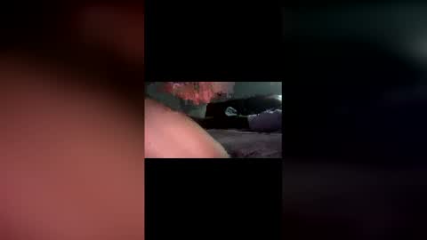 Snapshot of eazy801460 chatting on December 1, 6:51 am eazy801460 online show from December 1, 6:51 am