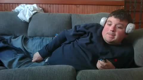 Eazyb91 online show from February 7, 7:50 pm