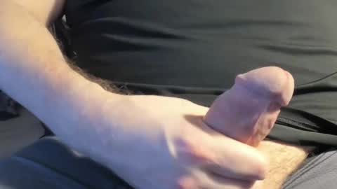 Snapshot of ebear609 chatting on January 3, 12:11 am ebear609 online show from January 3, 12:11 am