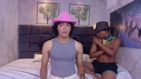 eboneycurly online show from September 15, 6:30 pm