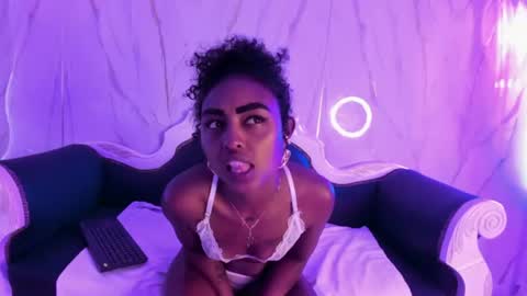 Snapshot of ebonnybunny chatting on June 13, 4:38 pm Bunny Bunny online show from June 13, 4:38 pm