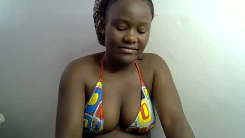 Queen online show from February 5, 9:03 am