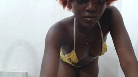Snapshot of ebony7510 chatting on June 14, 2:24 am Judith online show from June 14, 2:24 am