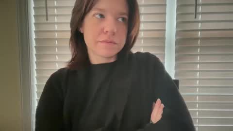 americnbarbie online show from February 5, 1:54 pm