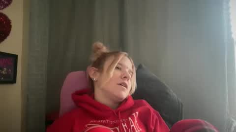 americnbarbie online show from February 26, 3:11 pm