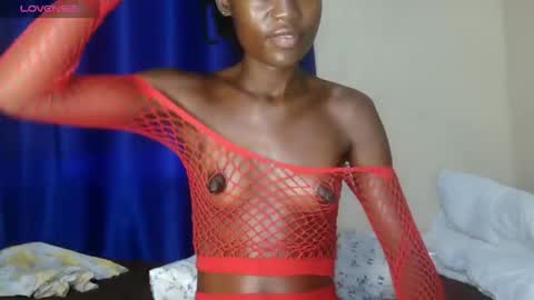 Snapshot of ebony_1774690 chatting on February 21, 5:52 am Ebony online show from February 21, 5:52 am