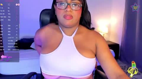 ebony__queen2 online show from July 25, 7:39 am