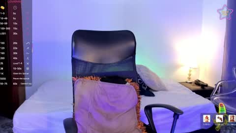 ebony__queen2 online show from July 30, 8:52 pm
