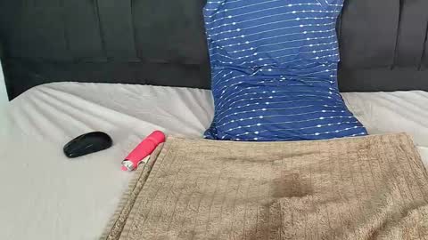 Angelina online show from October 17, 9:01 am