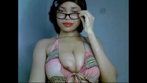 Snapshot of ebony_badgurl chatting on March 18, 6:49 am Ebony badgurl online show from March 18, 6:49 am