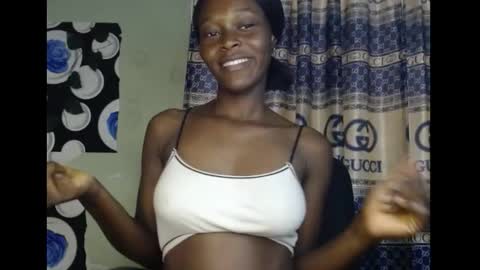 Snapshot of ebony_dark_melaninqueen chatting on September 12, 3:12 pm vicky online show from September 12, 3:12 pm
