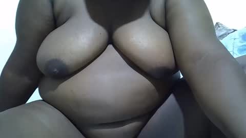 Snapshot of ebony_dela chatting on December 15, 8:40 am Princess Dela online show from December 15, 8:40 am