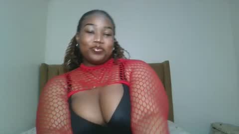 Snapshot of ebony_doll5 chatting on June 18, 10:30 am ebony_doll5 online show from June 18, 10:30 am