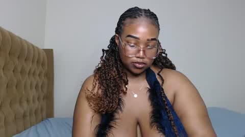 Snapshot of ebony_doll5 chatting on July 23, 7:45 pm ebony_doll5 online show from July 23, 7:45 pm