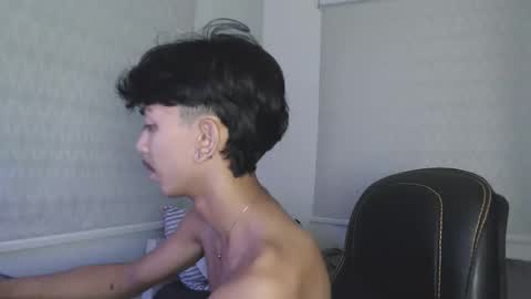 ebony_fuckboy online show from September 15, 8:47 am