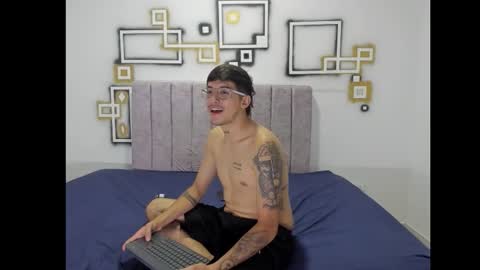 ebony_hard_love online show from October 25, 12:40 am