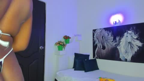 ebony_katterin online show from December 31, 3:31 pm