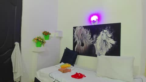 ebony_katterin online show from January 4, 7:02 pm