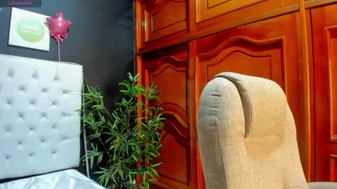 ebony_katterin online show from March 20, 11:37 am