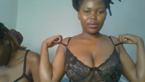 ebony_meeky online show from September 17, 6:20 pm