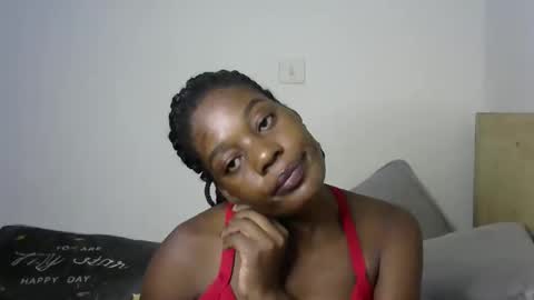 Snapshot of ebony_merry chatting on December 13, 7:53 pm ebony merry online show from December 13, 7:53 pm