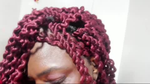 Snapshot of ebony_mine47 chatting on January 2, 6:40 am Ebony Mine online show from January 2, 6:40 am