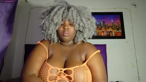 LINA  online show from May 12, 7:49 am