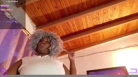 LINA  online show from June 17, 3:09 am