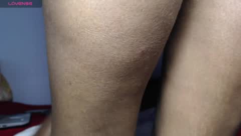 EBONY PETITE online show from May 11, 6:41 am