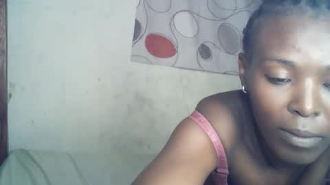 Snapshot of ebony_phoenix12 chatting on October 9, 6:50 pm ebony_phoenix12 online show from October 9, 6:50 pm