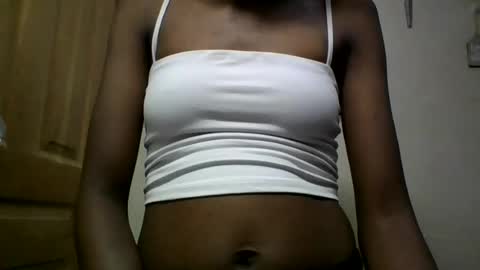ebony_zuri24 online show from July 28, 7:39 pm