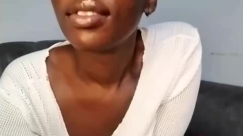 Ebony Melanie online show from February 7, 2:08 am