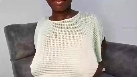 Ebony Melanie online show from February 11, 10:39 pm