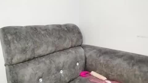Ebony Melanie online show from February 15, 10:52 pm