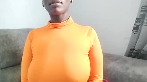 Ebony Melanie online show from February 18, 10:27 am