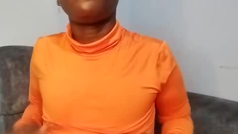 Ebony Melanie online show from February 19, 1:51 am