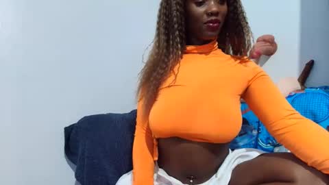 Ebony Melanie online show from May 20, 9:21 pm