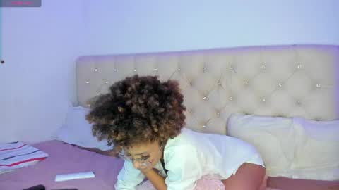 Queen Ebony online show from June 11, 2:22 am