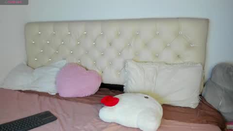 Queen Ebony online show from June 12, 3:33 pm