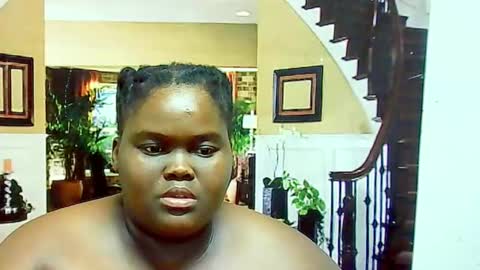 ebonyhotbuns4u2luv online show from February 6, 10:15 am
