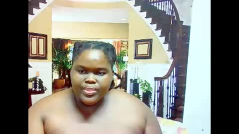 ebonyhotbuns4u2luv online show from February 7, 1:11 pm