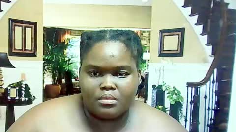 ebonyhotbuns4u2luv online show from February 10, 9:25 am