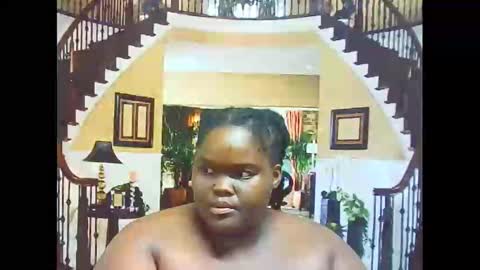 ebonyhotbuns4u2luv online show from February 10, 9:47 pm