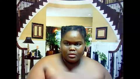 ebonyhotbuns4u2luv online show from February 11, 7:02 am