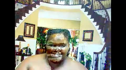 ebonyhotbuns4u2luv online show from February 14, 10:17 am