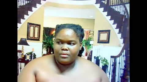 ebonyhotbuns4u2luv online show from February 23, 10:39 am