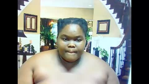 ebonyhotbuns4u2luv online show from February 26, 10:26 am