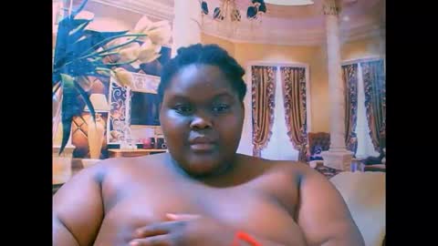 ebonyhotbuns4u2luv online show from September 14, 9:25 pm